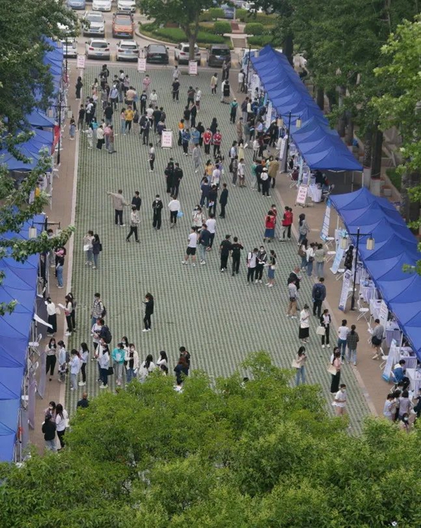 西安理工大学1.jpg