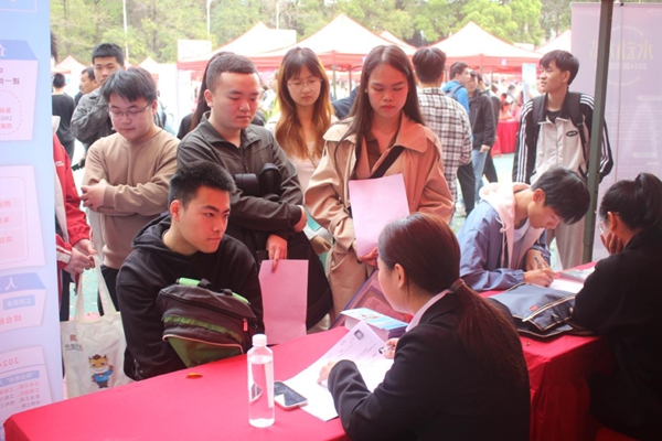 华东交通大学3.jpg