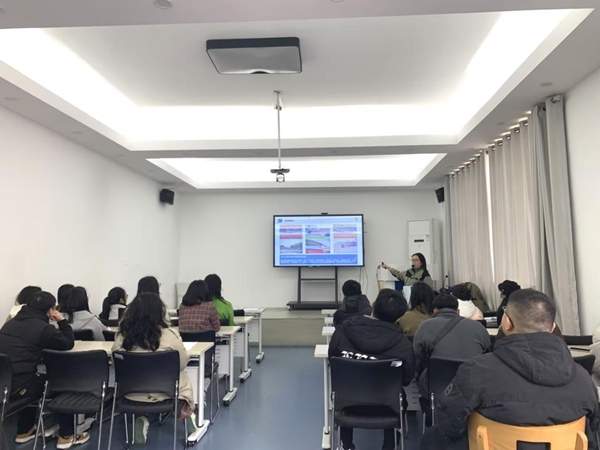 黔南民族师范学院11.jpg