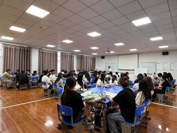 凯里学院14.jpg